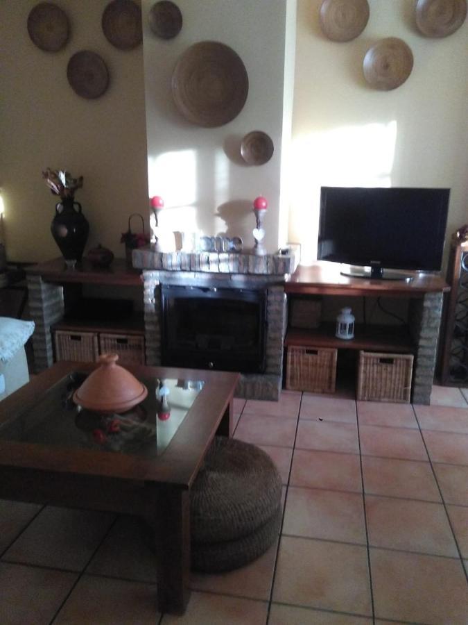 Chalet Con Encanto Villa Palomares del Rio Exterior photo
